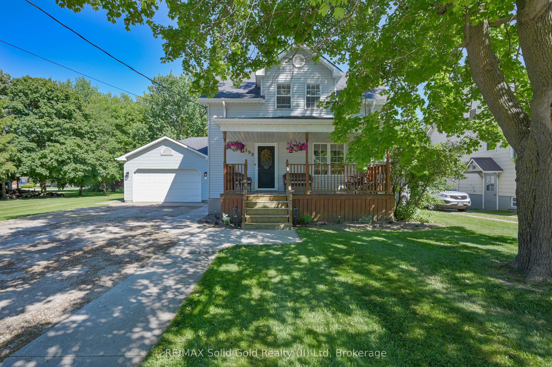 199 Winstanley Street, North Perth — Detached for sale, photo 1