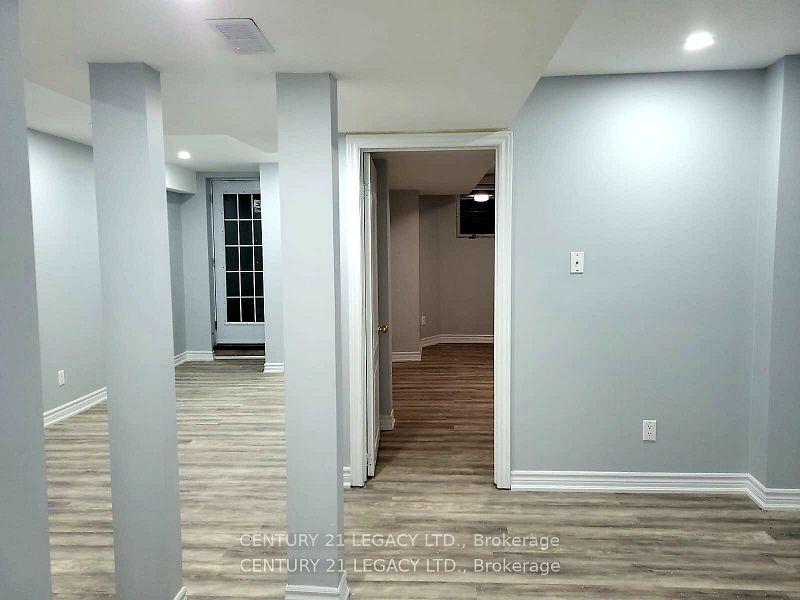 21 Kilrea Way Lower Level #Lower Level, Brampton — Semi-Detached for lease, photo 1