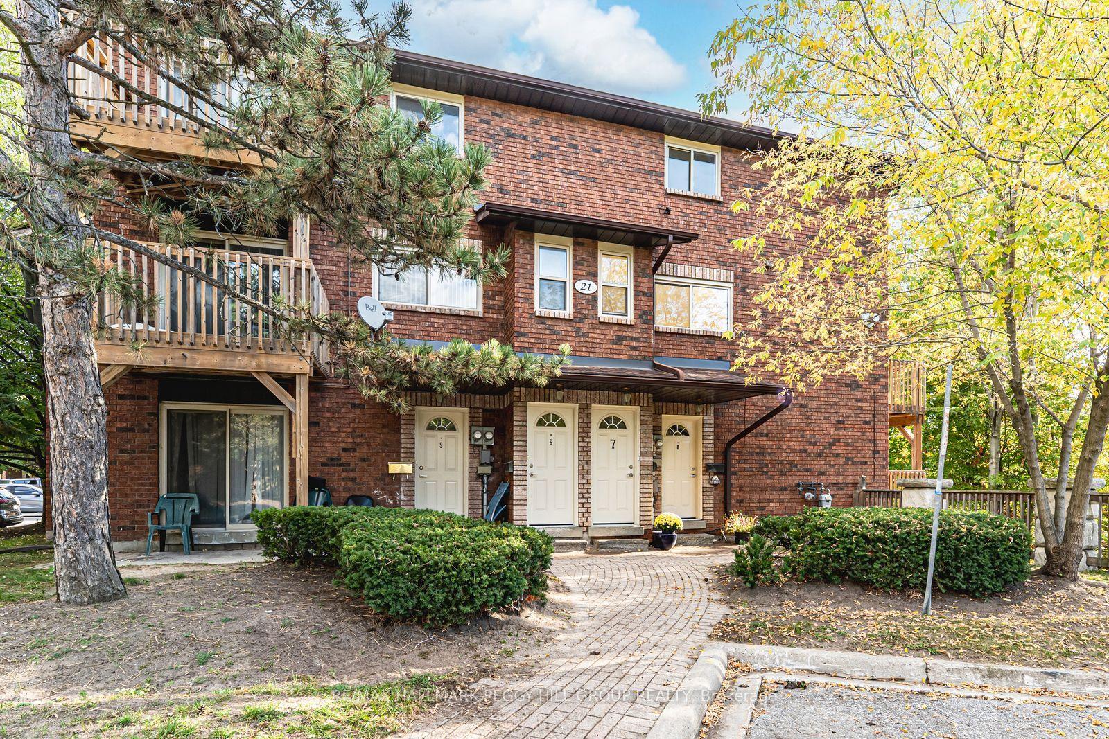 21 Evergreen Court 7 #7 — photo 1