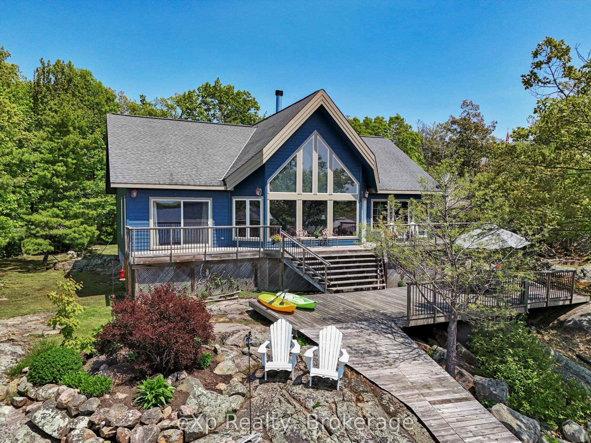 6646 1040LittleBeausoleil Island — photo 1