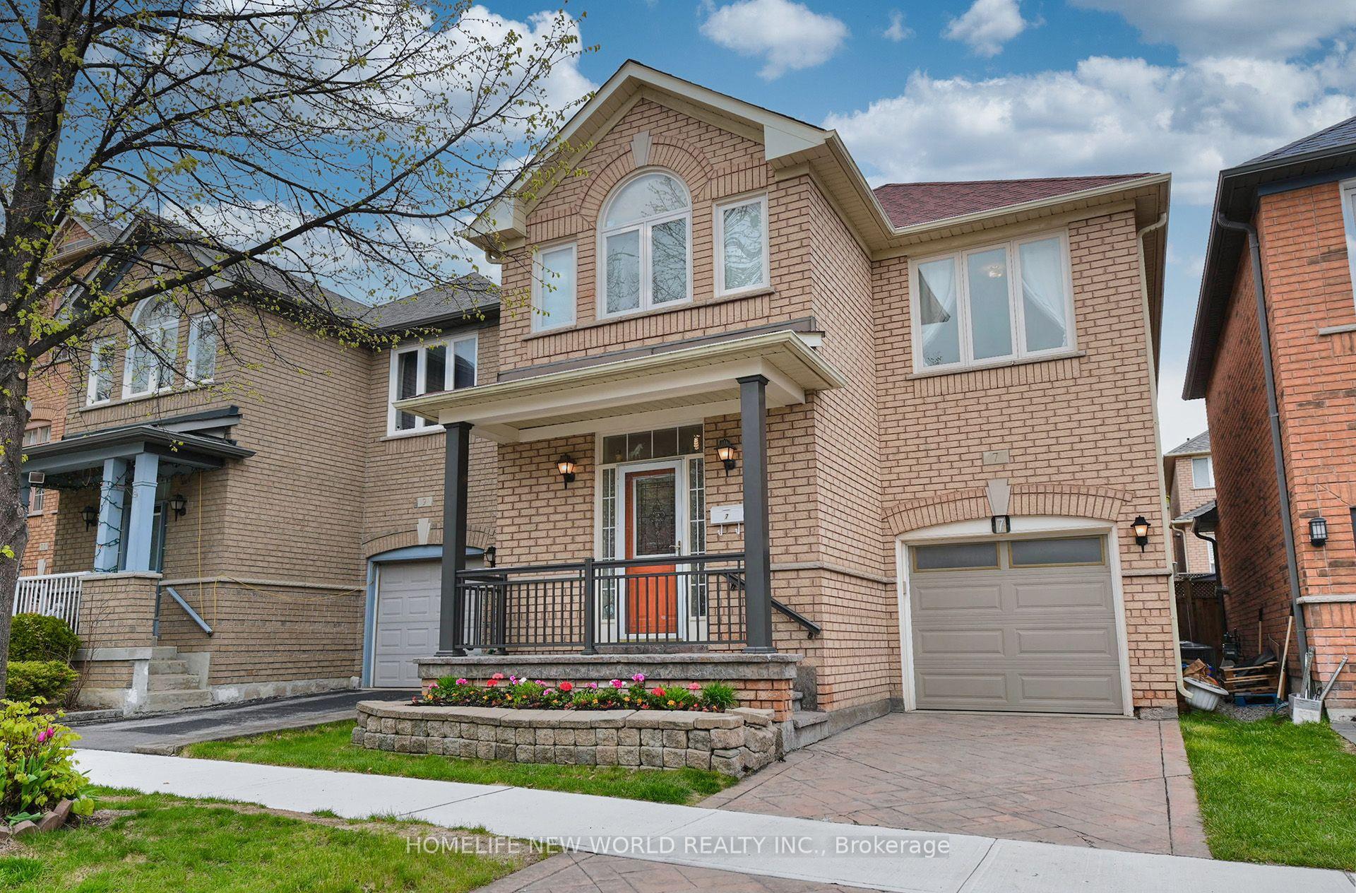 7 Fairlawn Avenue, Markham — Detached for sale, photo 1