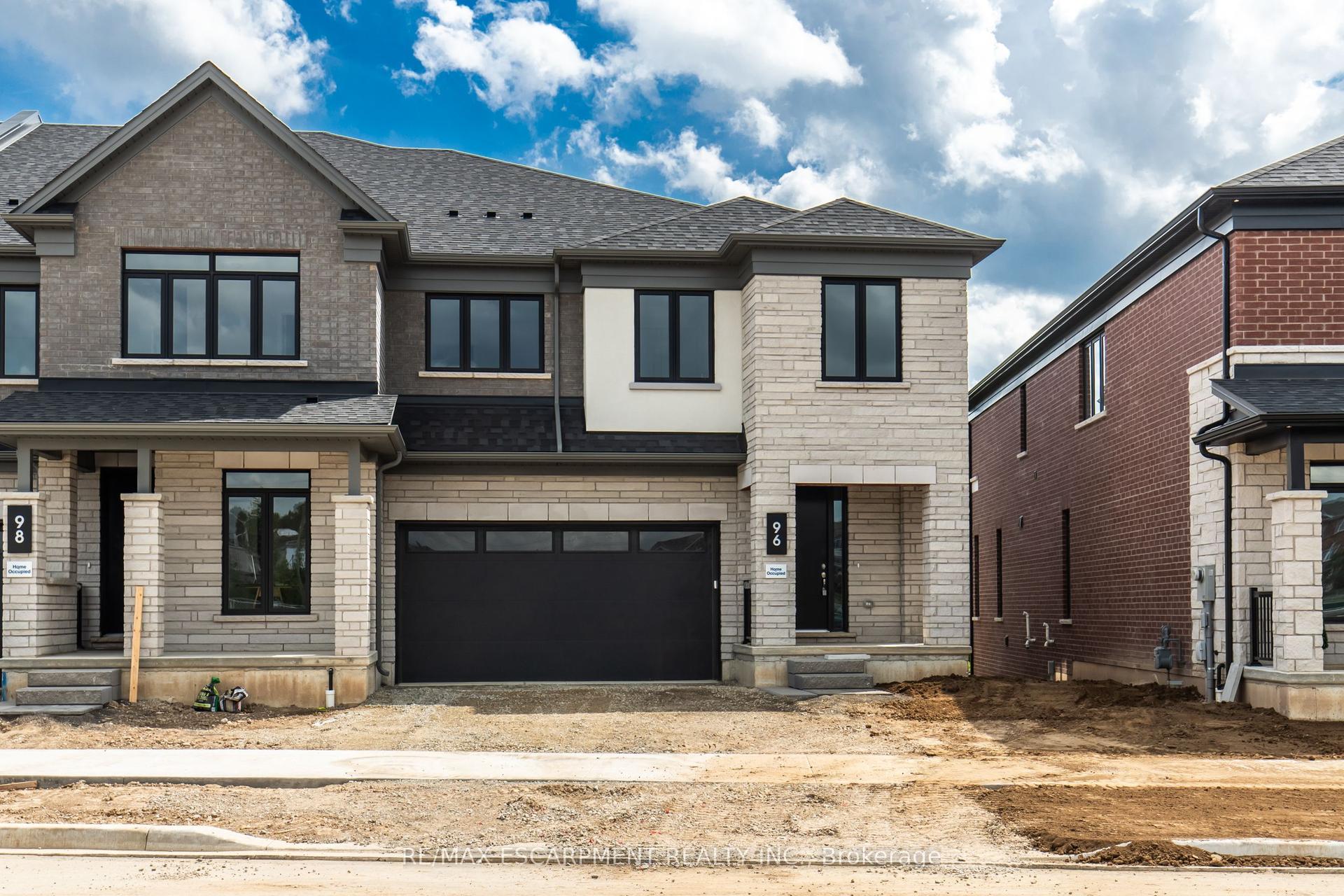 96 Valley Trail Place, Hamilton — Townhouse for sale, photo 1