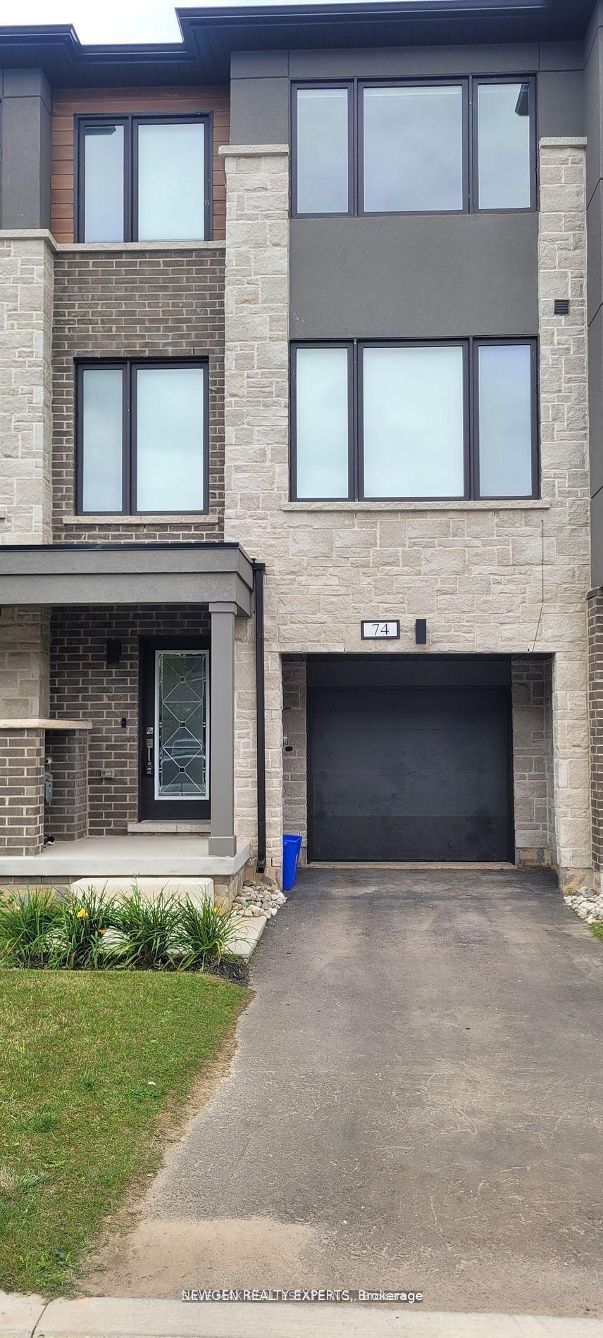 74 Windtree Way, Halton Hills — Townhouse for lease, photo 1