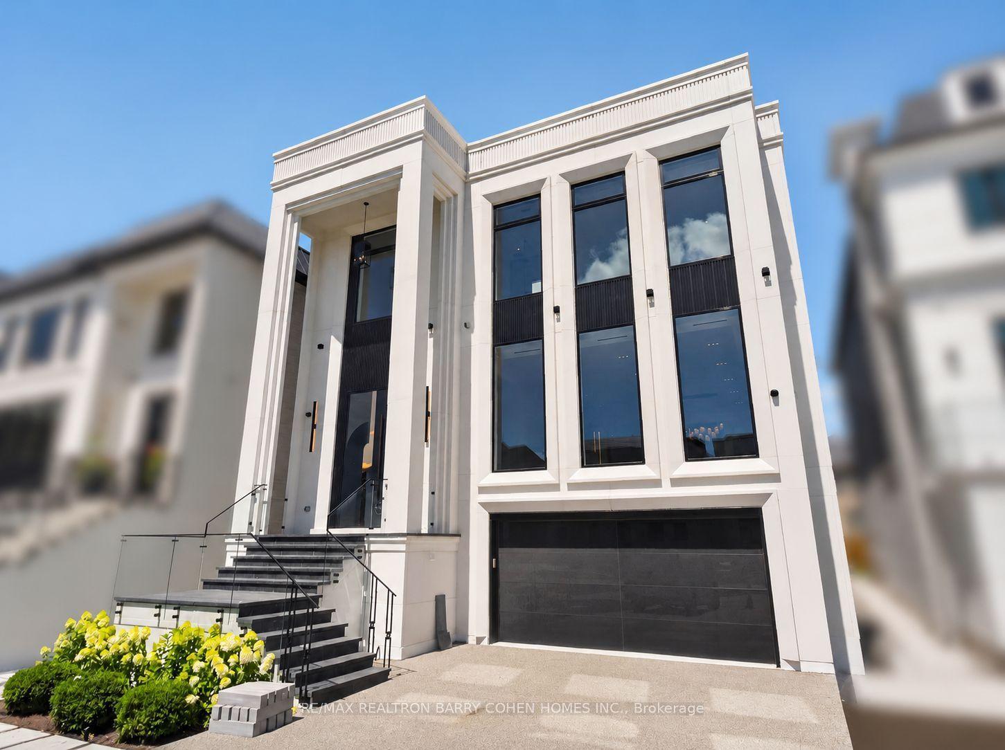 26 Clinton Drive, Richmond Hill — Detached for sale, photo 1