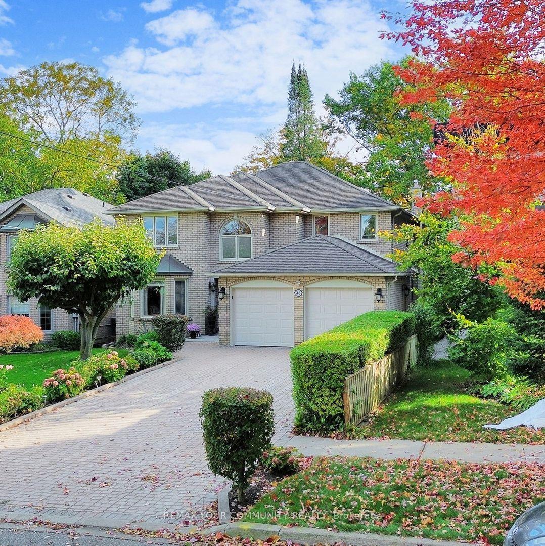 35 La Rush Drive — photo 1