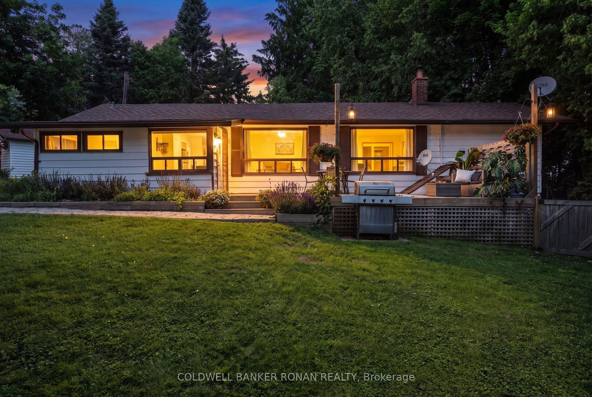 16 Dean Road, Mulmur — Detached for sale, photo 1