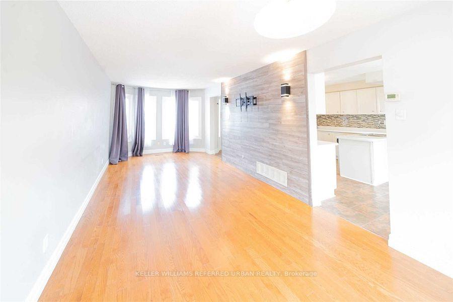 44 Keys Drive, Ajax — Detached for lease, photo 1