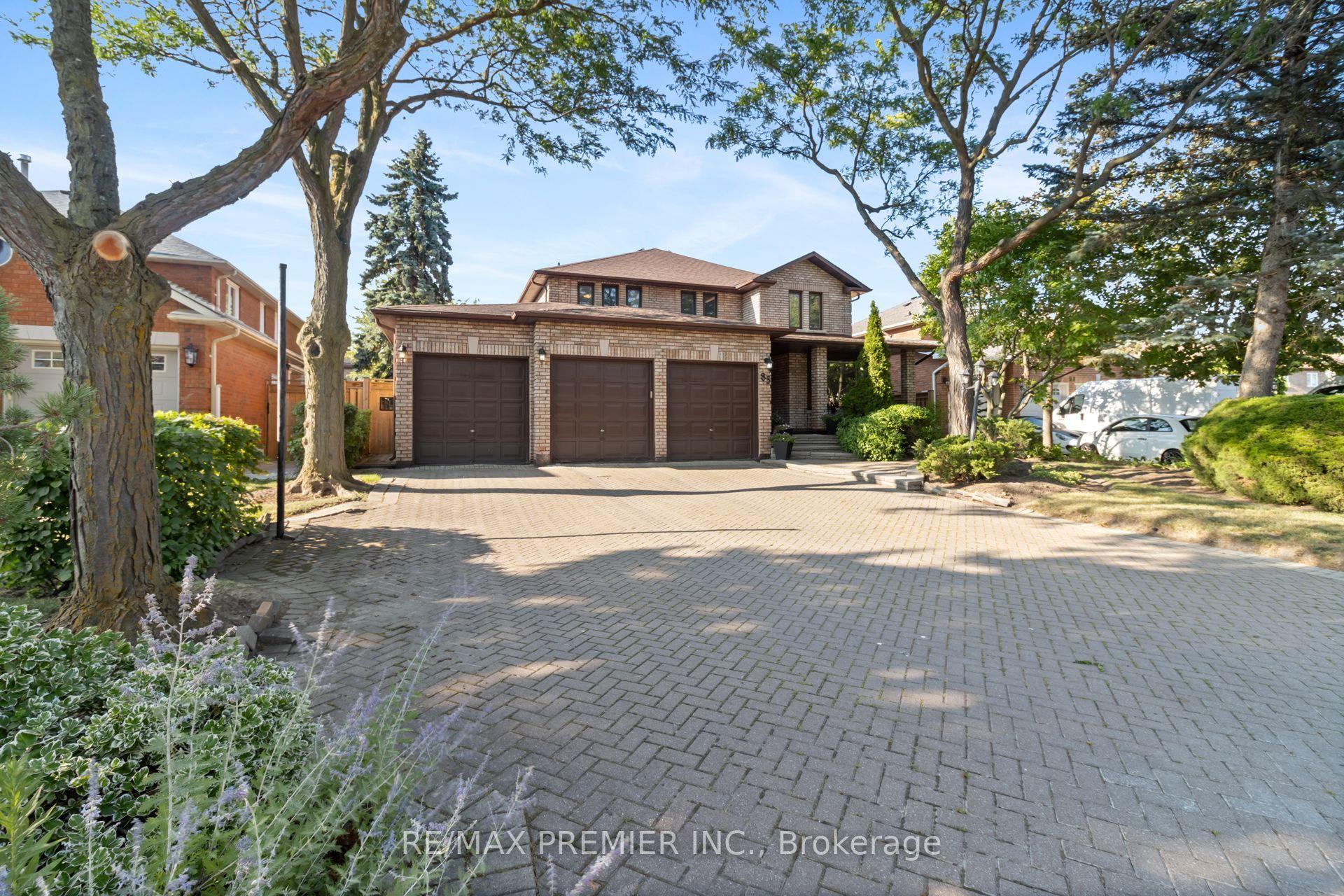 85 Calgary Gardens, Vaughan — Detached for sale, photo 1