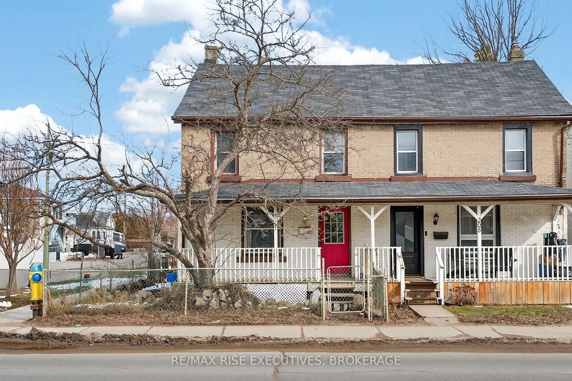 207 Concession Street — photo 1