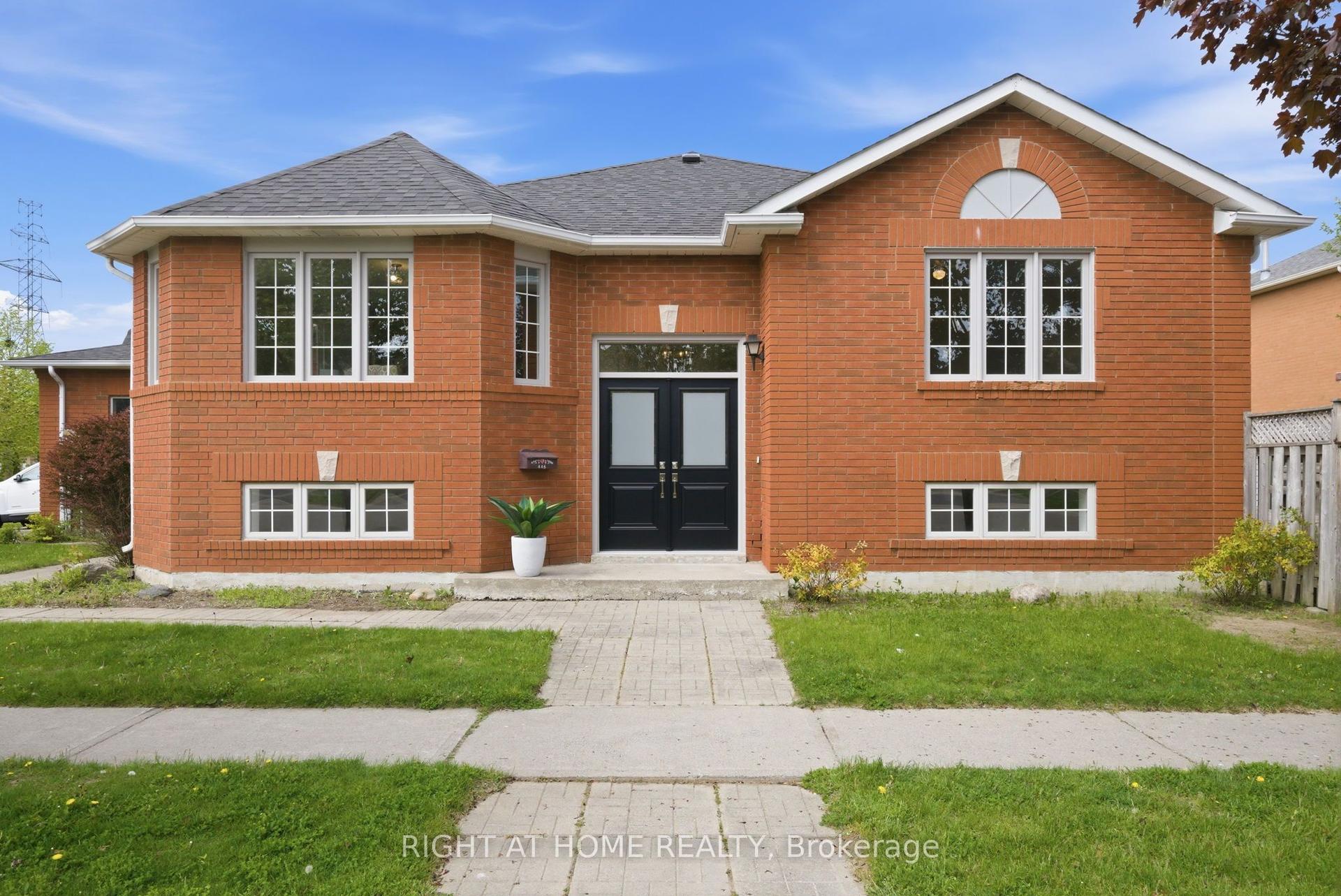 446 Stonegate Avenue, Oshawa — Semi-Detached for sale, photo 1