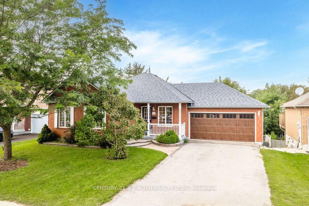 24 Ashton Street, Orillia — Detached for sale, photo 1