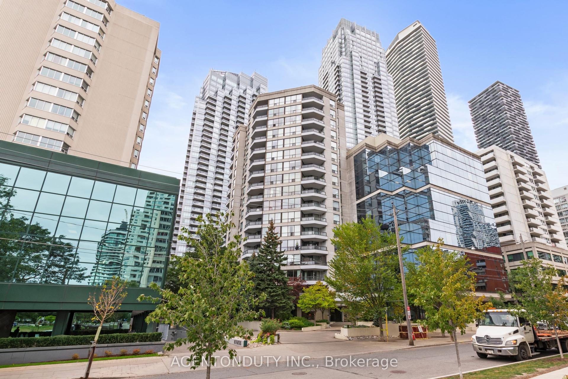 30 Holly Street 1003 #1003, Toronto — Condo for sale, photo 1
