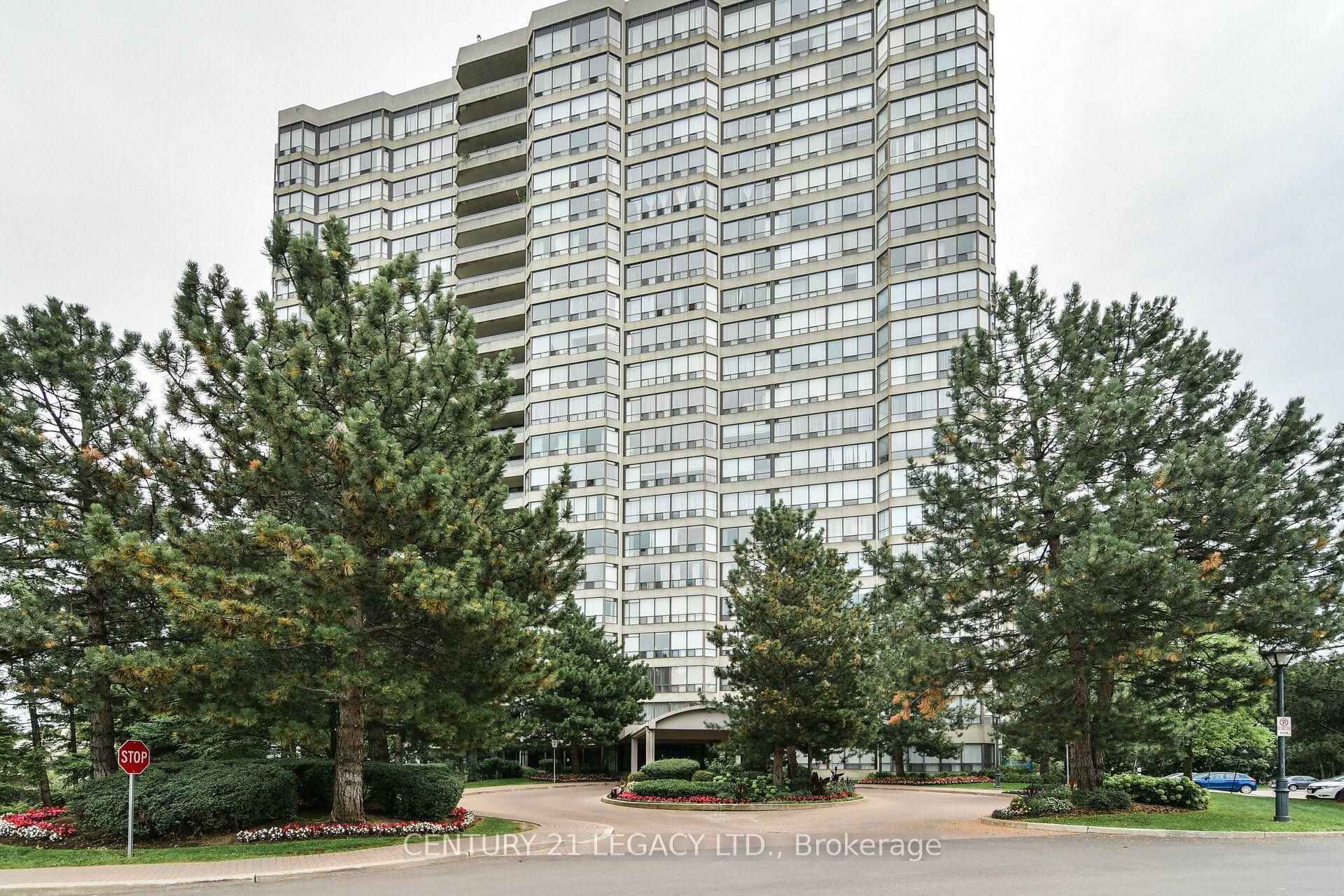 24 Hanover Road 404 #404 — photo 1