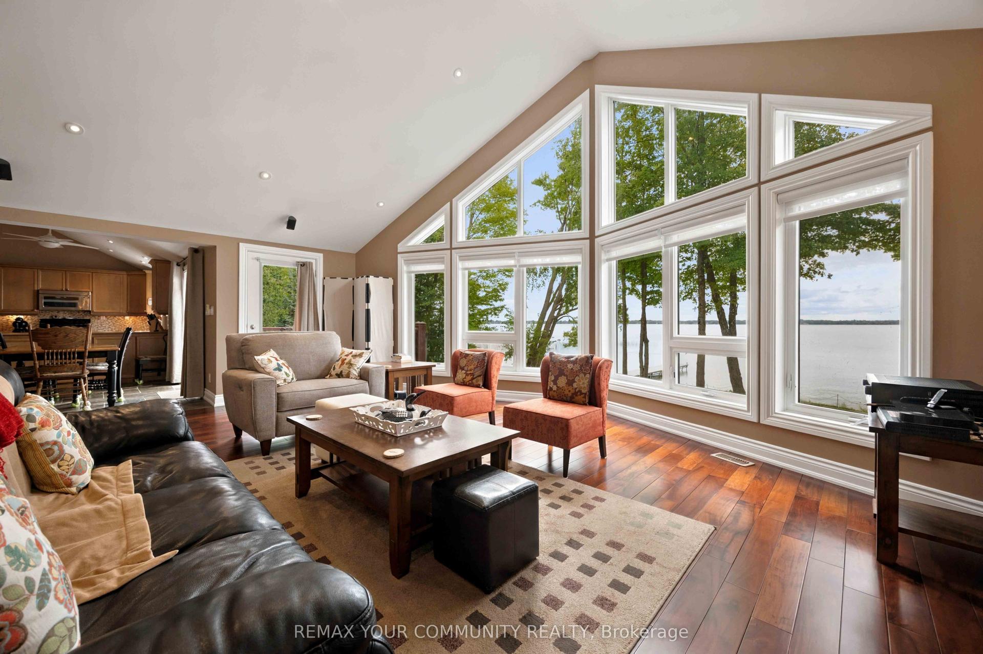 386 Bear Road, Georgina Islands — Detached for sale, photo 1