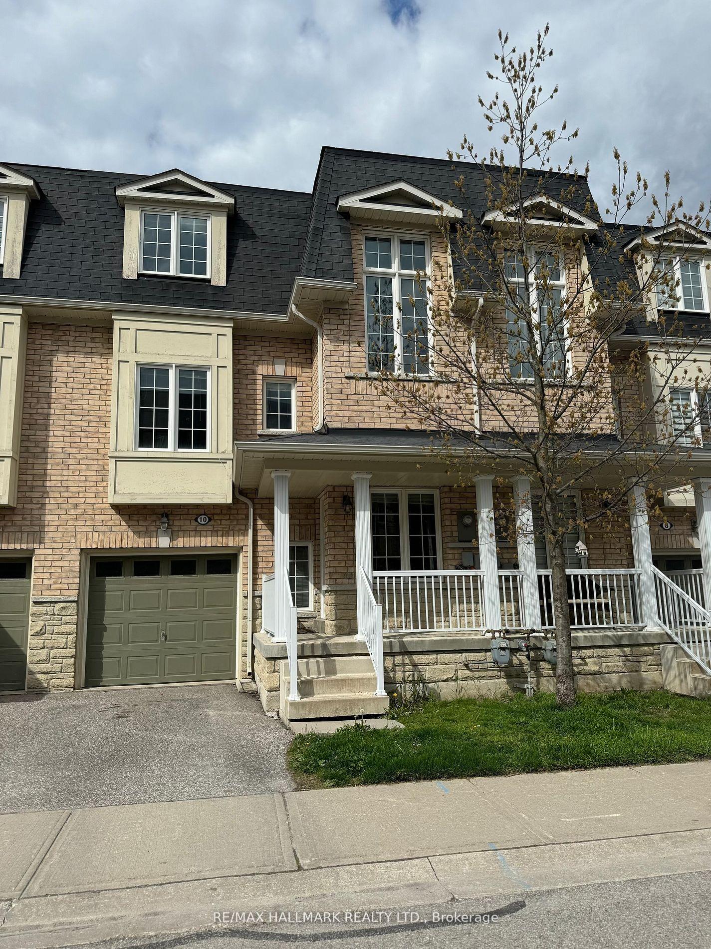 15 Old Colony Road 10 #10, Richmond Hill — Townhouse for lease, photo 1