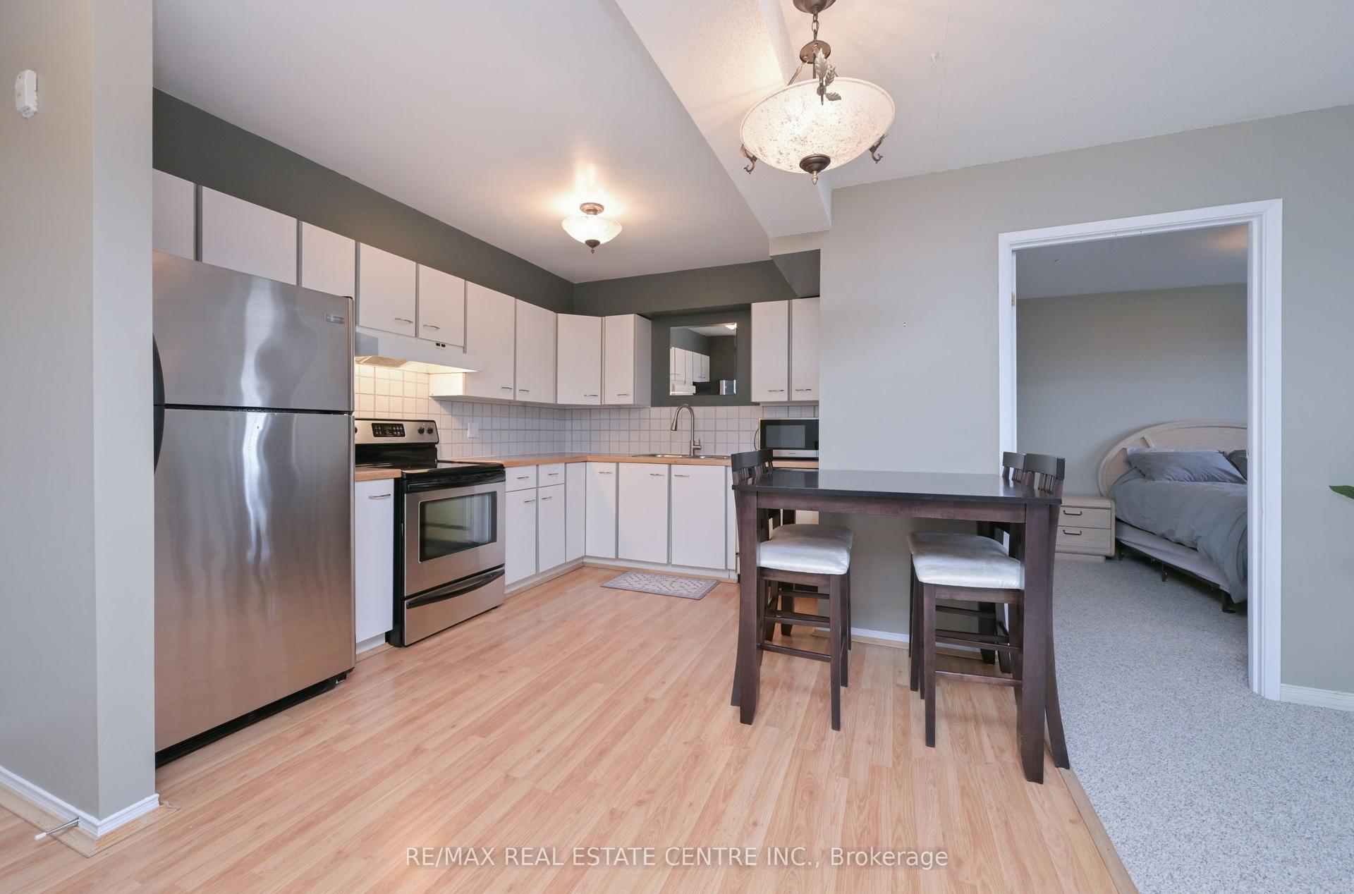 120 Bell Farm Road 409 #409 — photo 1