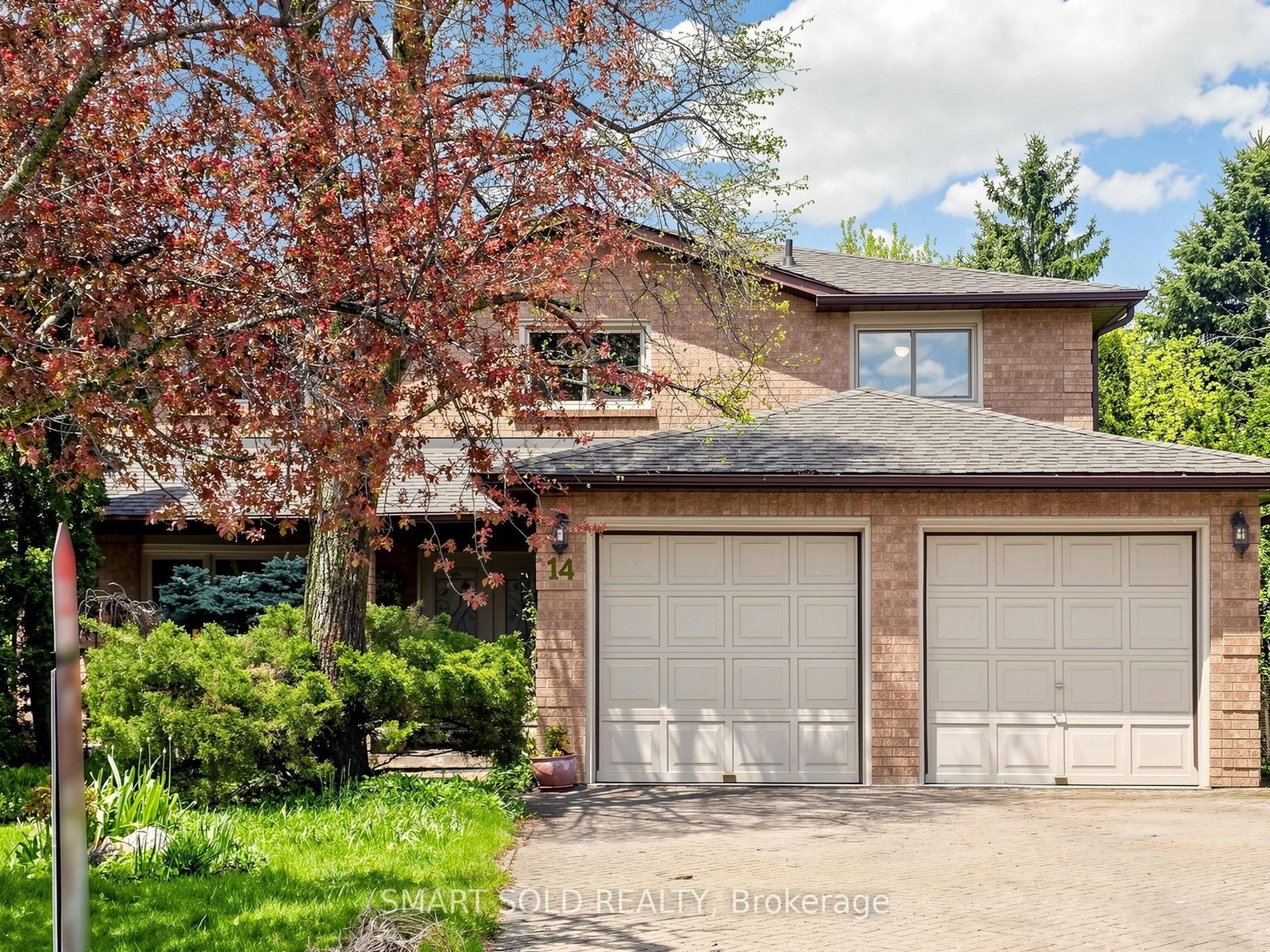 14 Marchwood Crescent — photo 1