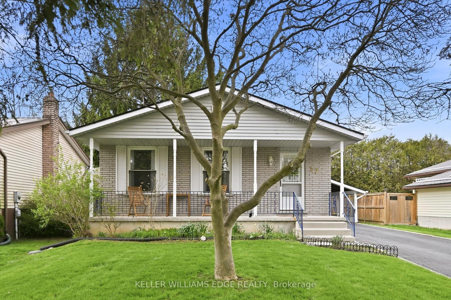 17 Richardson Drive, Norfolk — Detached for sale, photo 1