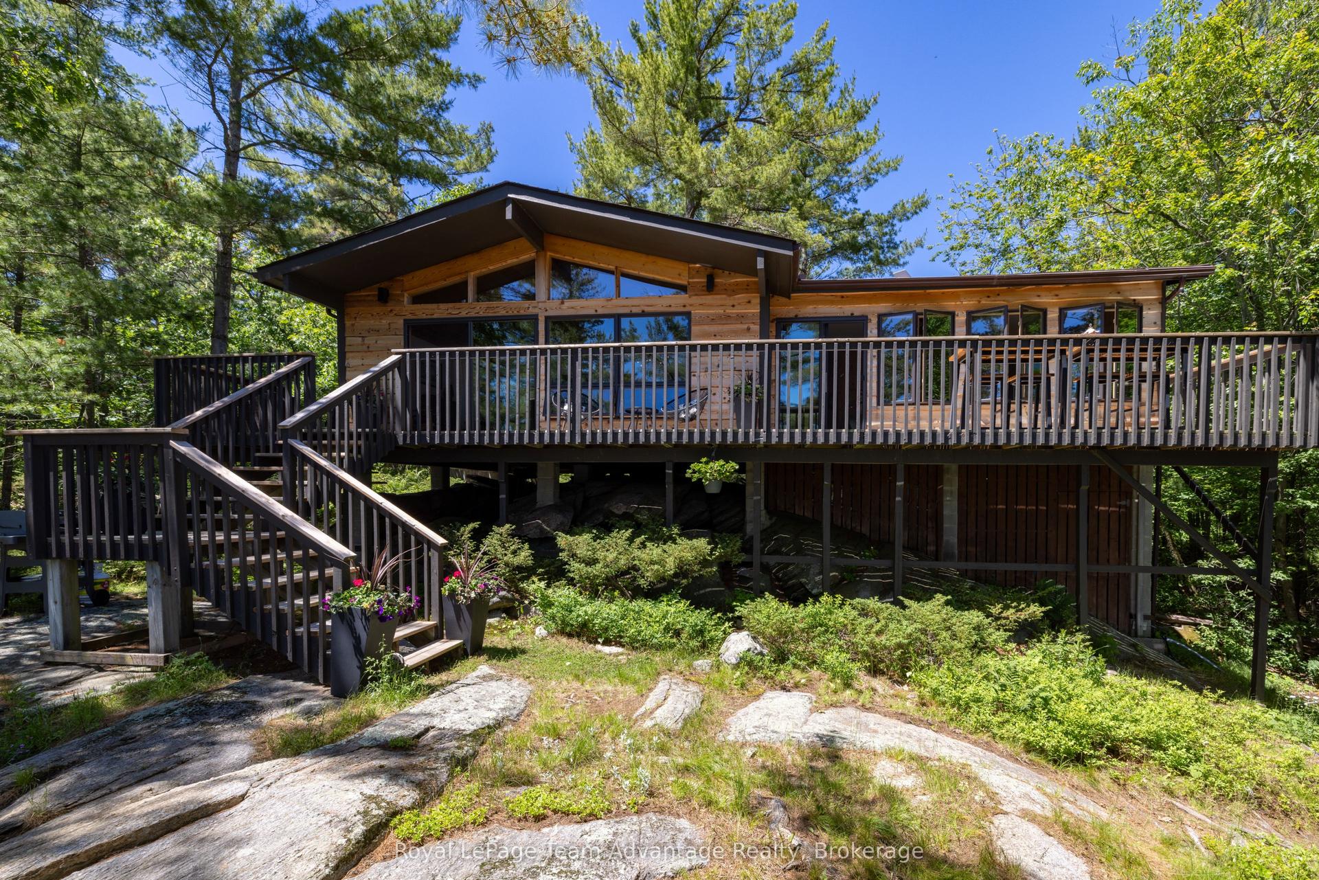 7 A60 Island — photo 1