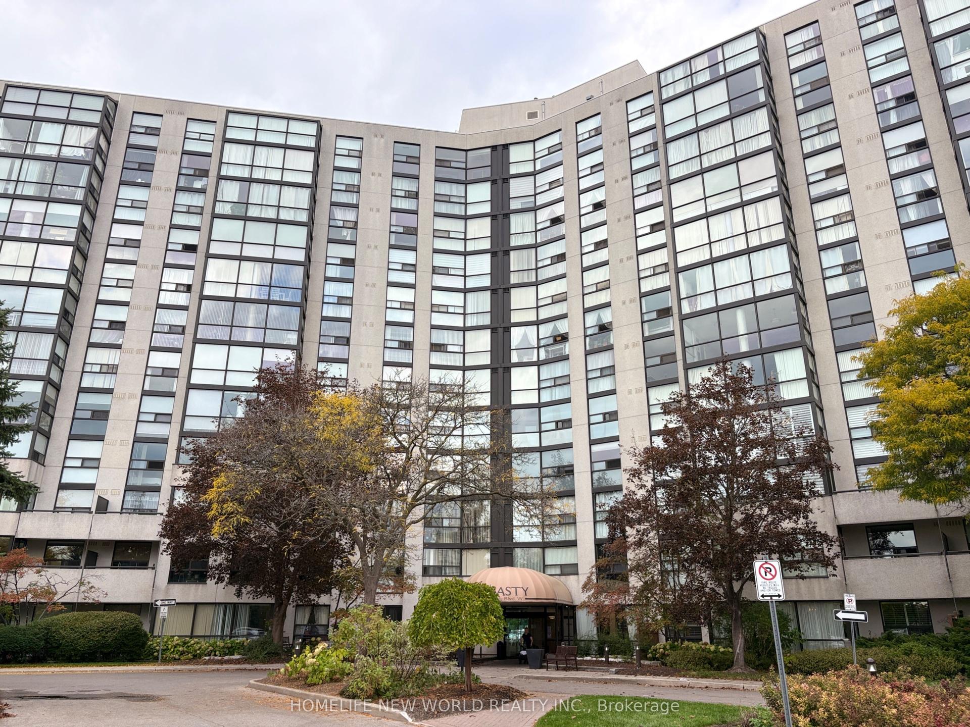 40 Harding Boulevard 1117 #1117, Richmond Hill — Condo for lease, photo 1
