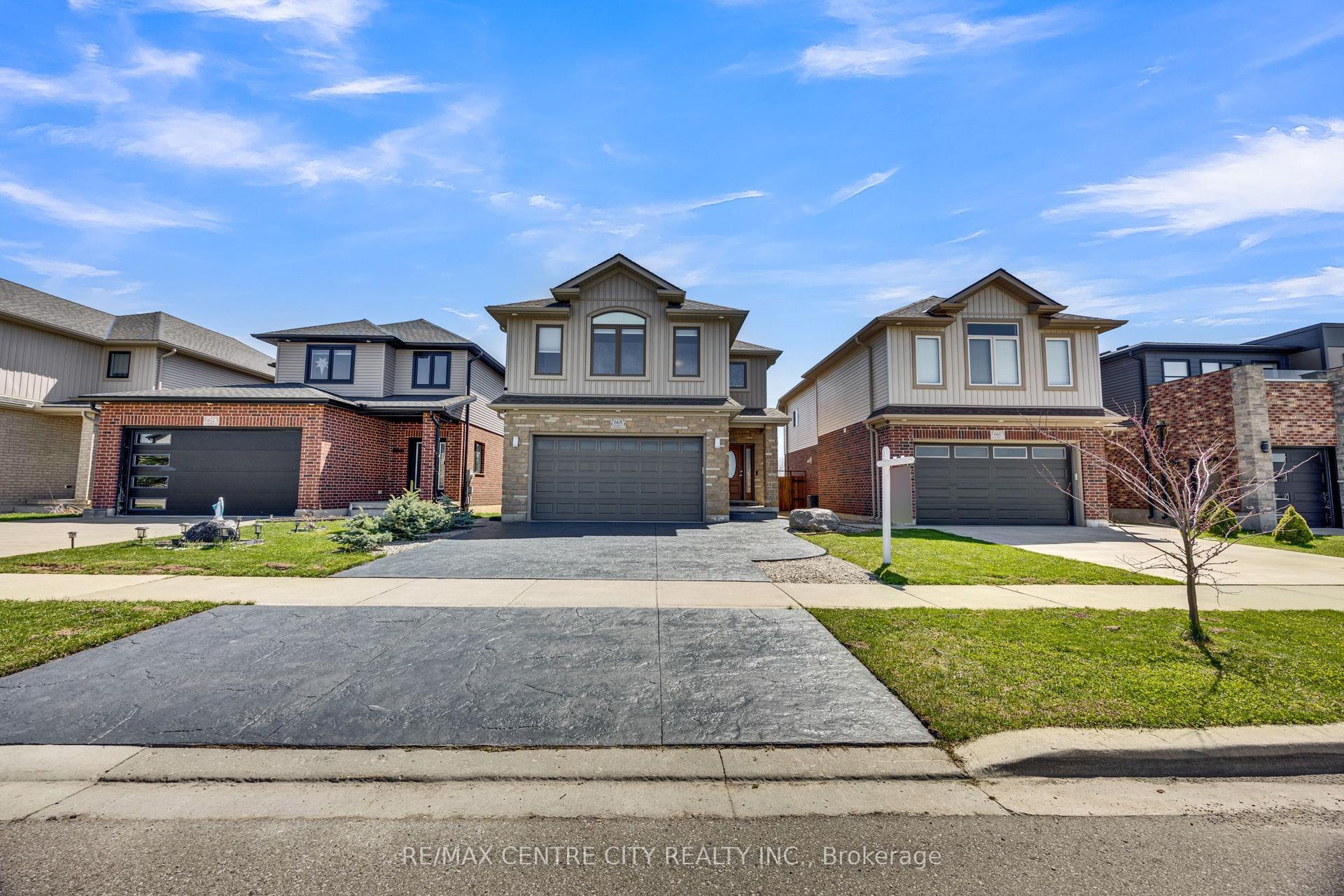 668 FREEPORT Street — photo 1