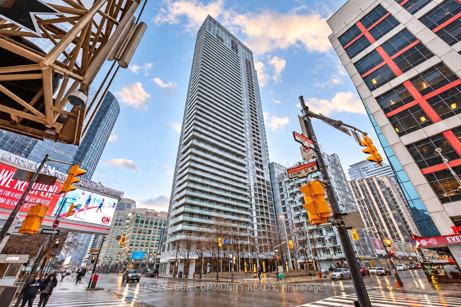300 Front Street W 4202 #4202, Toronto — Condo for sale, photo 1