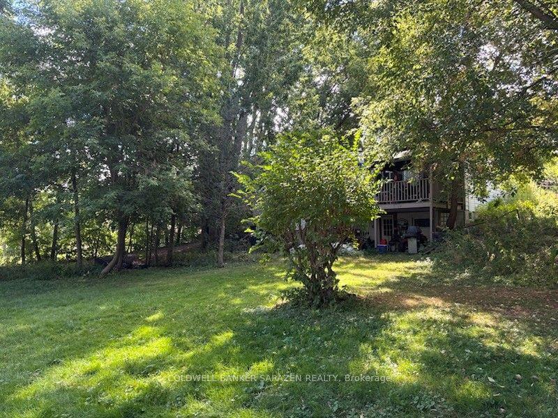 2605 Trans Canada Highway — photo 1
