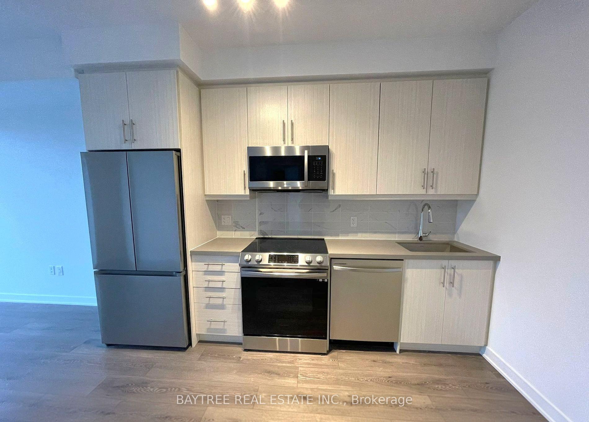 95 Oneida Crescent 812 #812, Richmond Hill — Condo for lease, photo 1