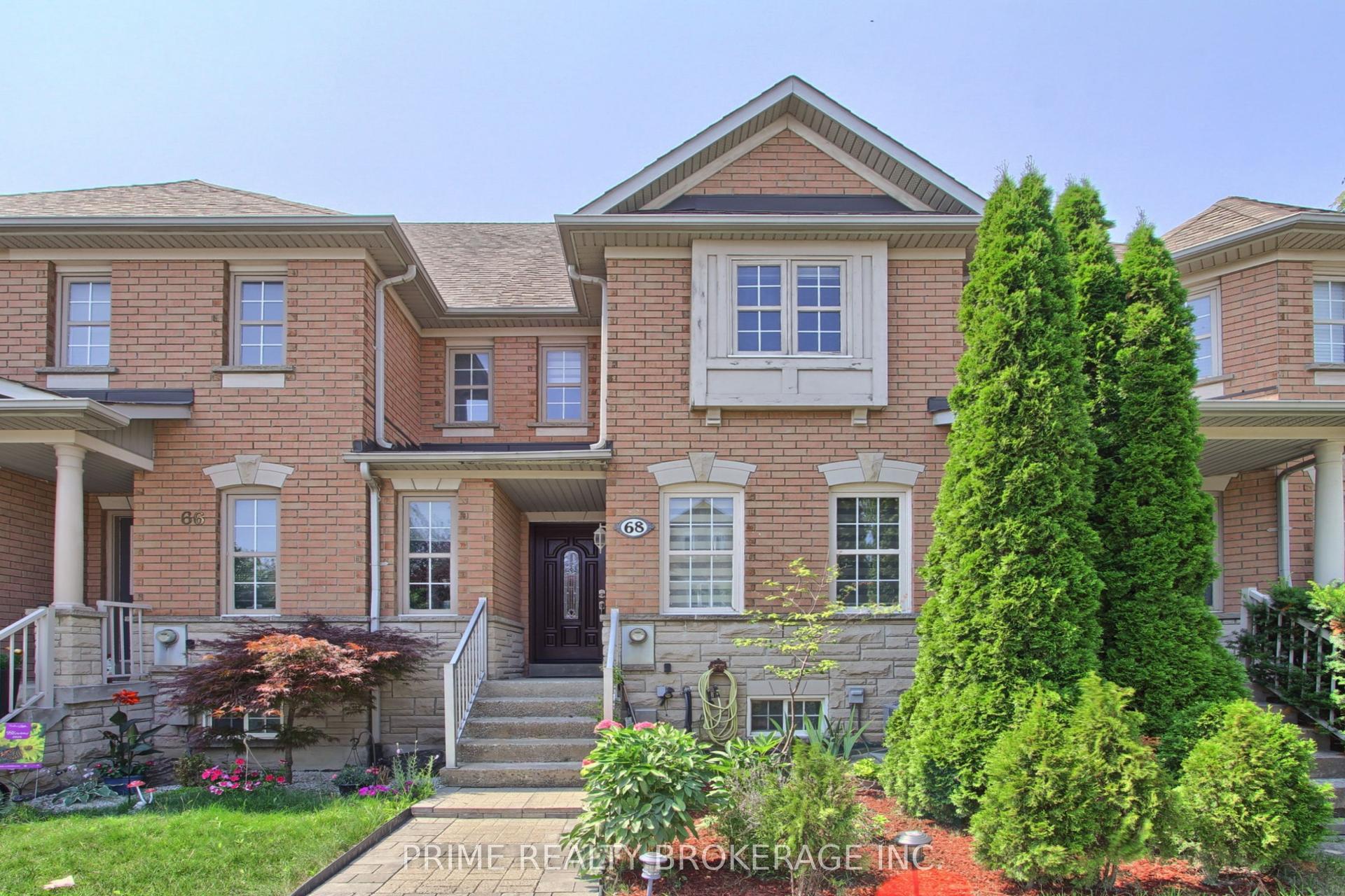 68 Ellesmere Street, Richmond Hill — Townhouse for sale, photo 1