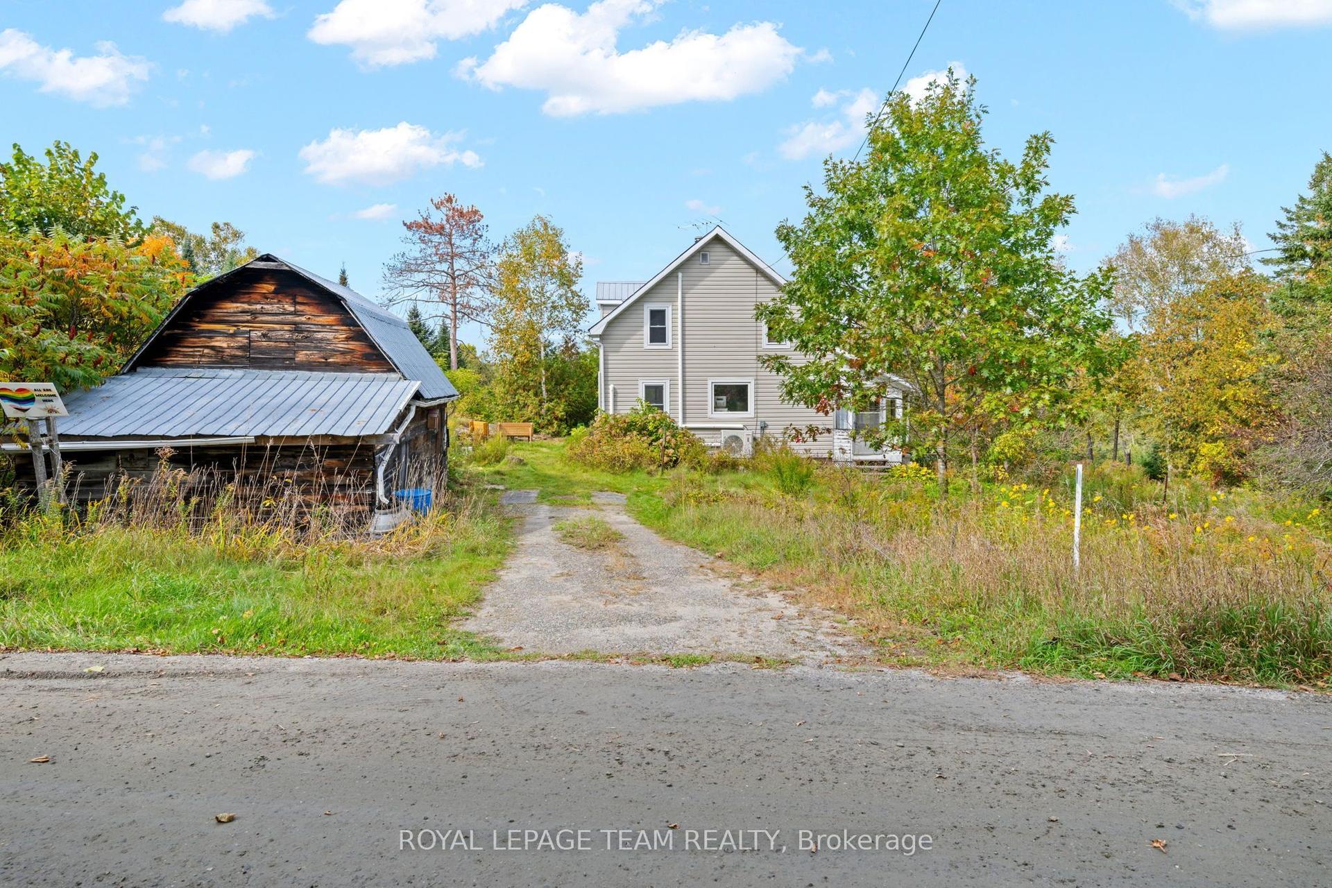 328 Clyde Forks Road, Lanark Highlands — Detached for sale, photo 1