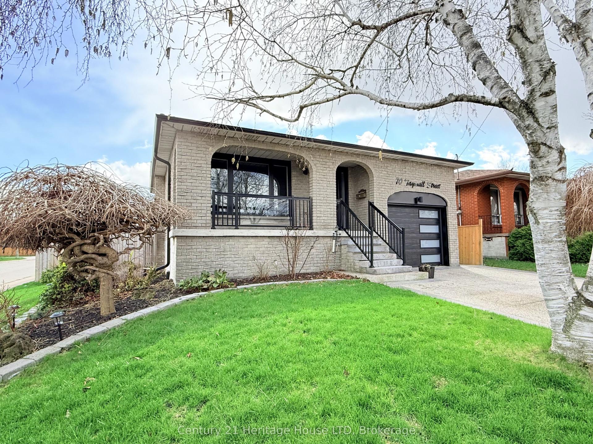 70 Taymall Street — photo 1