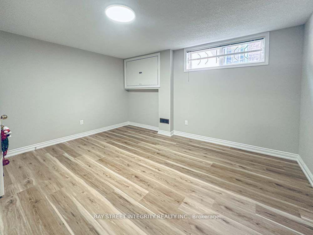 188 Olive Avenue — photo 1