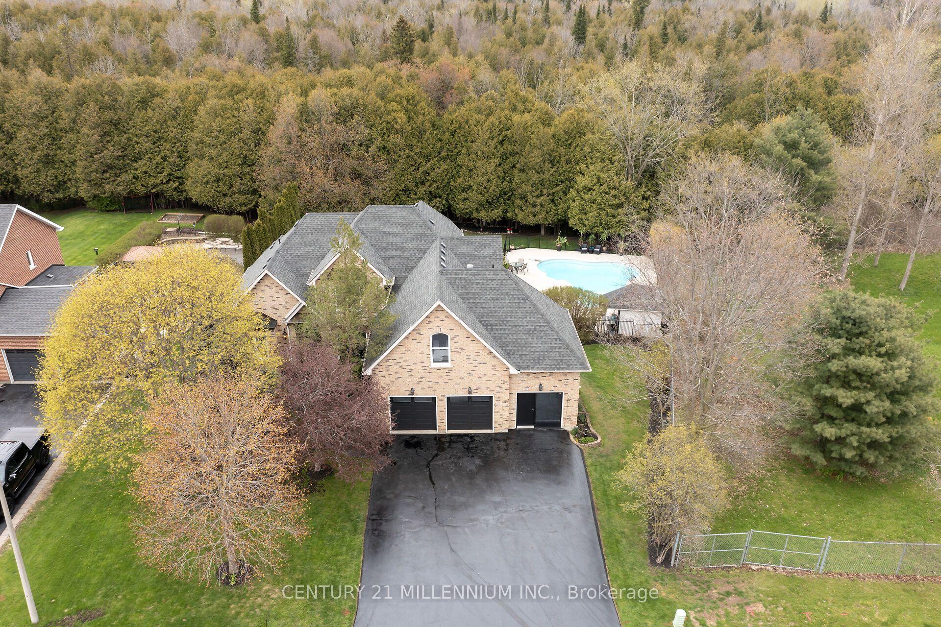 49 Waterford Drive — photo 1
