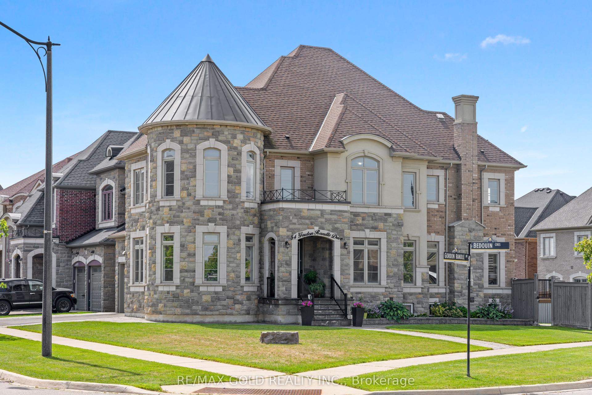 54 Gordon Randle Drive, Brampton — Detached for sale, photo 1