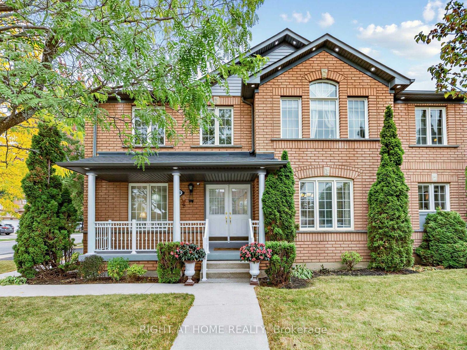 106 Worthington Avenue, Brampton — Detached for sale, photo 1