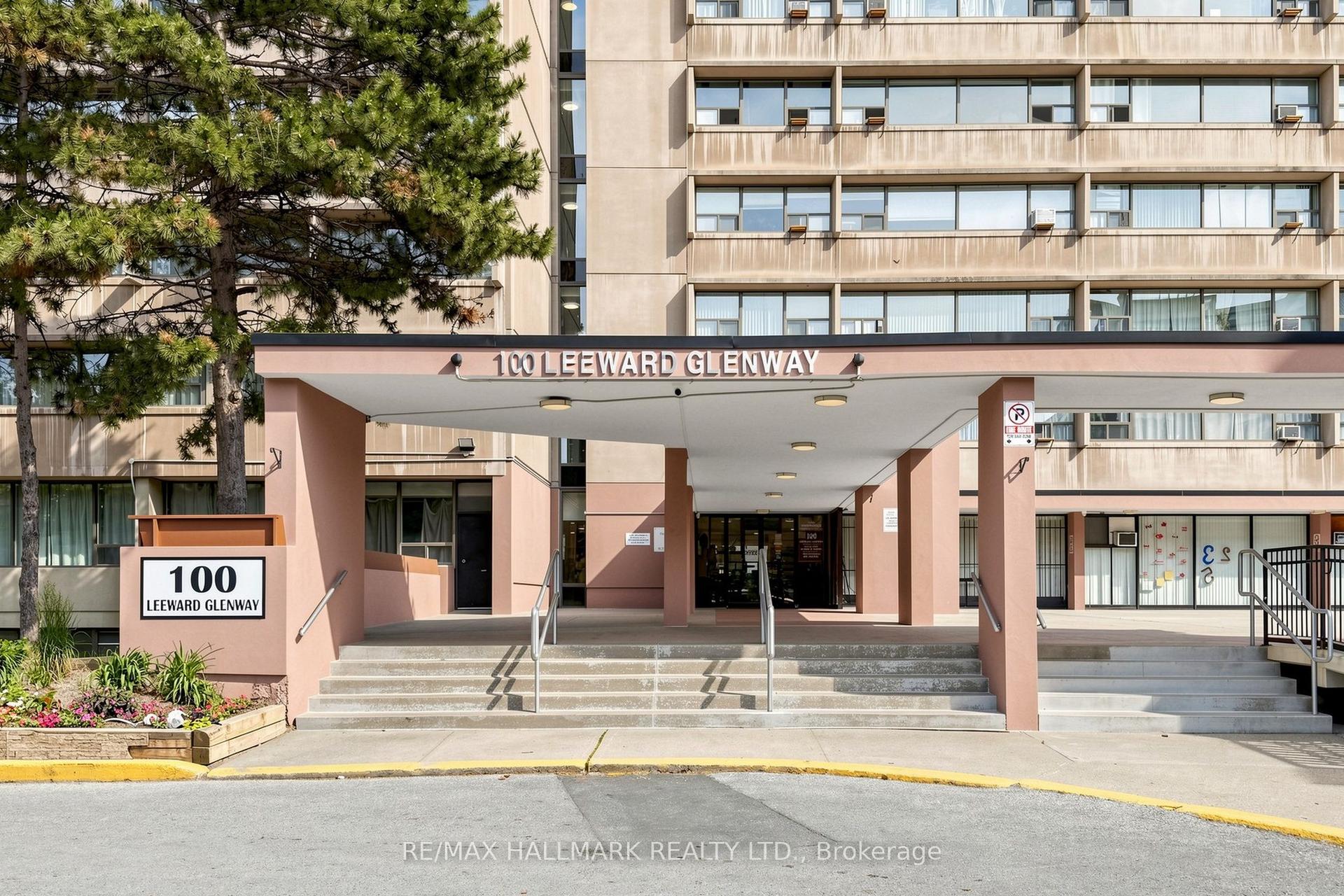 100 Leeward Glenway 701 #701 — photo 1