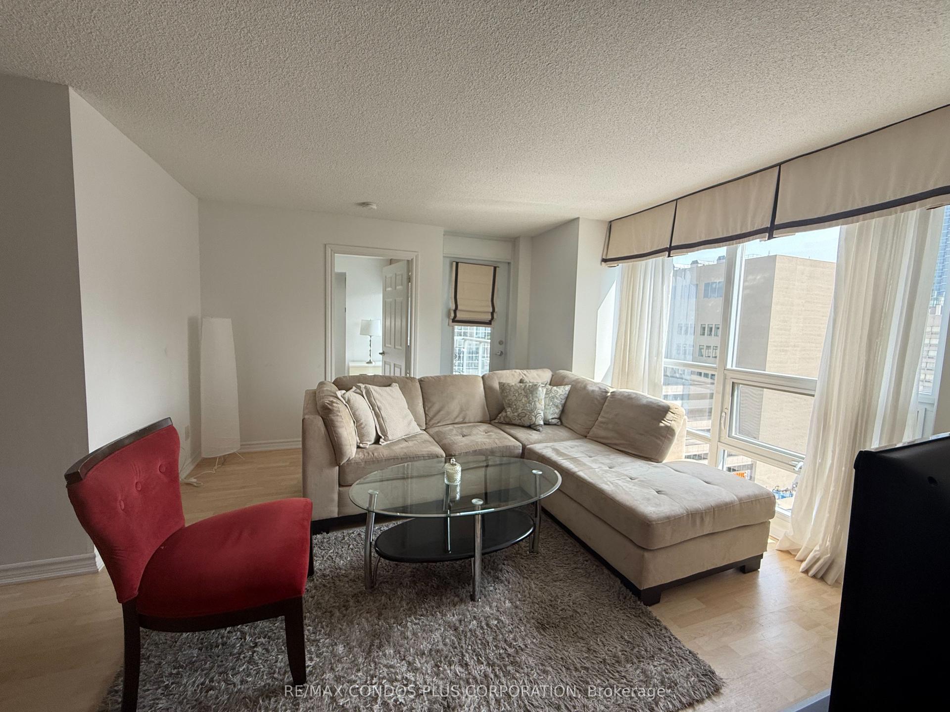 761 Bay Street 1402 #1402 — photo 1
