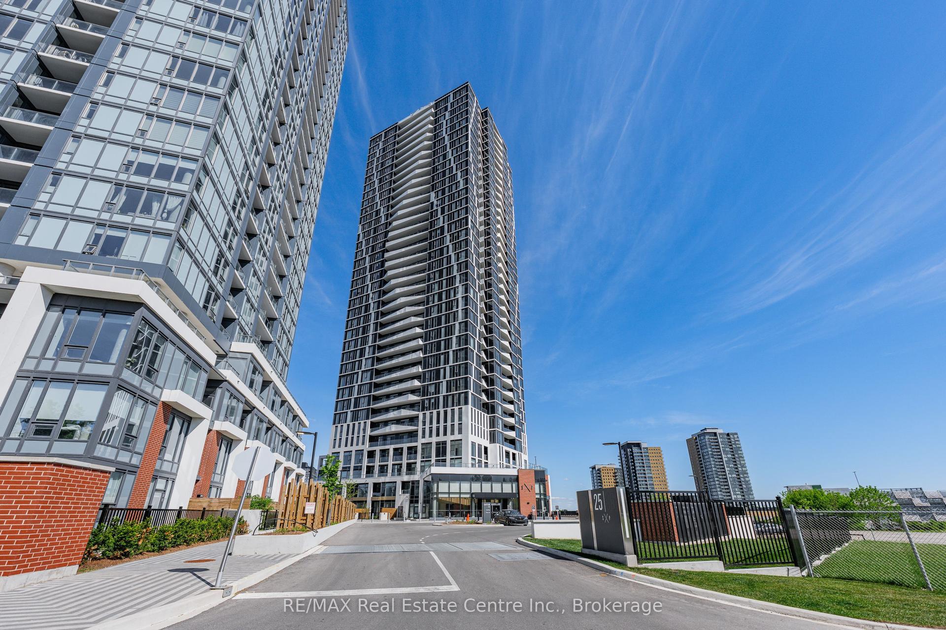 25 Wellington Street 3103 #3103 — photo 1