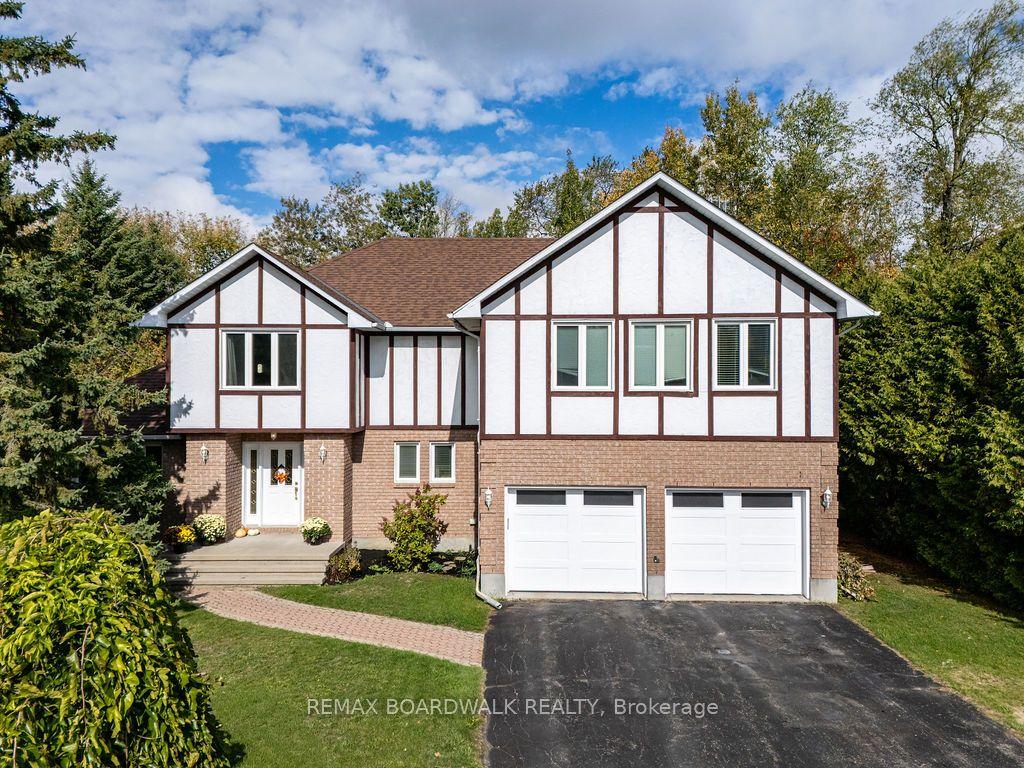 7089 Bush Drive — photo 1