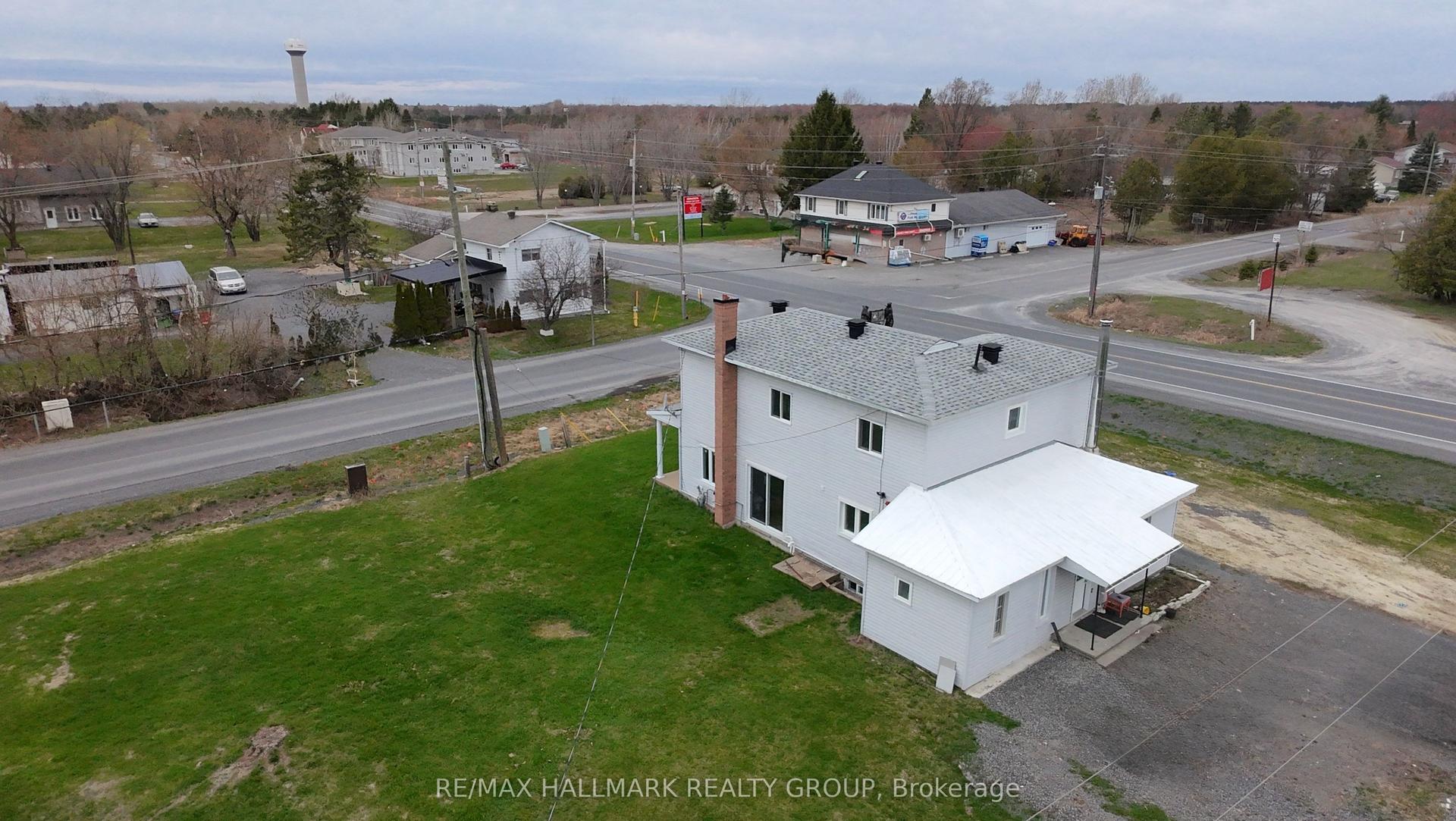 612 Russell Road Upper Level #Upper Level, Clarence-Rockland — Detached for lease, photo 1