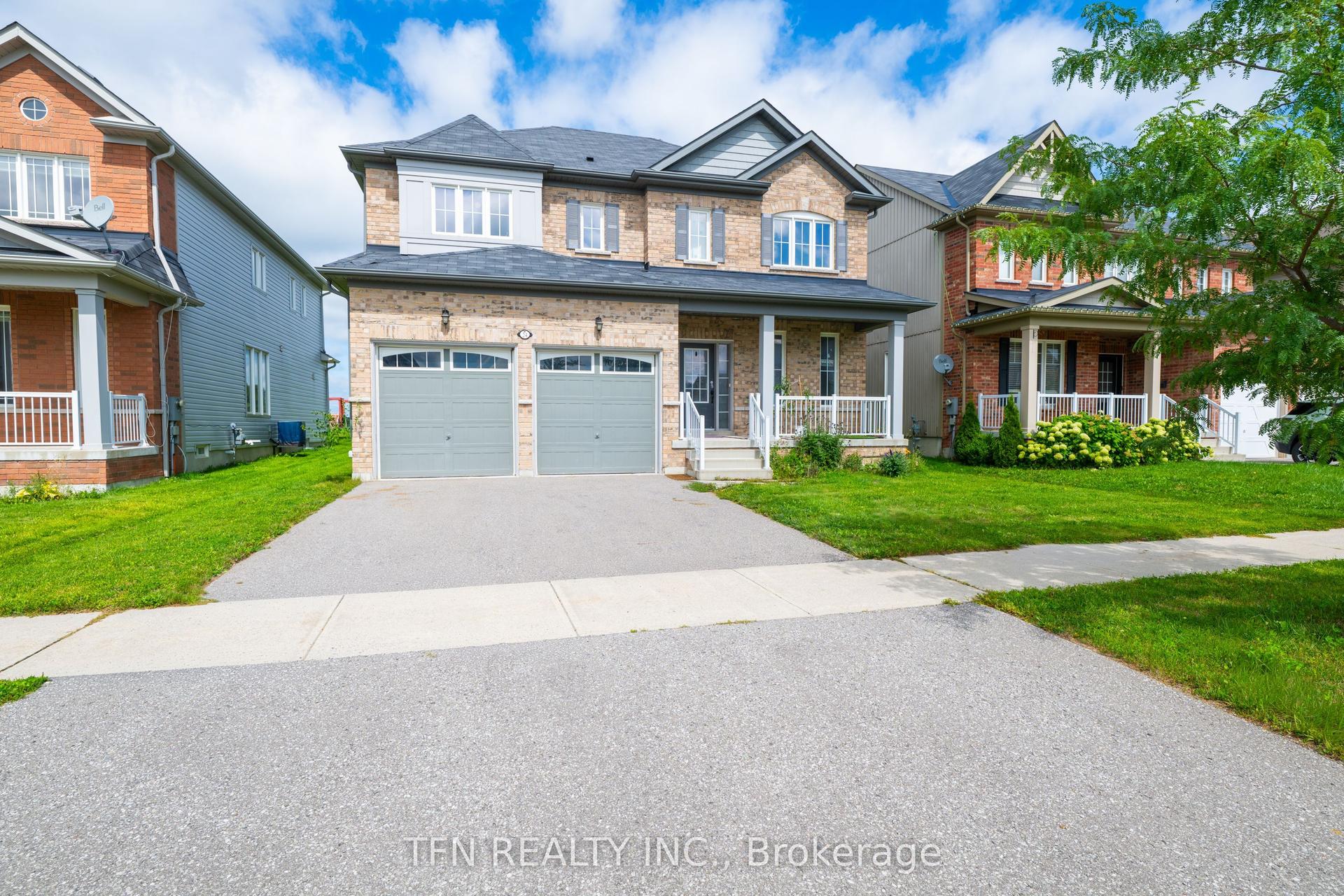 24 Don Hadden Crescent, Brock — Detached for sale, photo 1