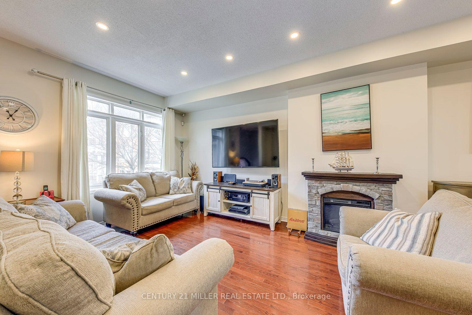 3117 Joel Kerbel Place, Mississauga — Townhouse for sale, photo 1
