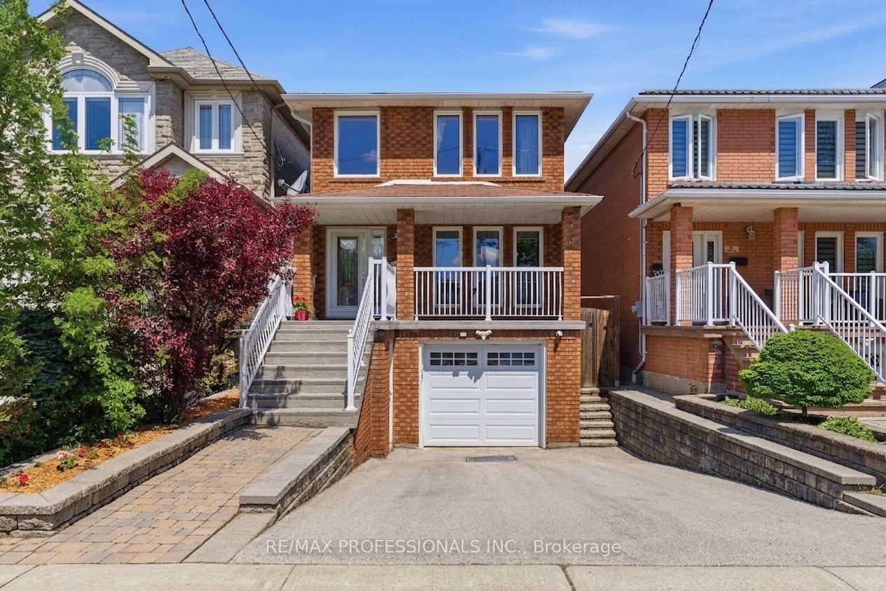 84 Harding Avenue — photo 1