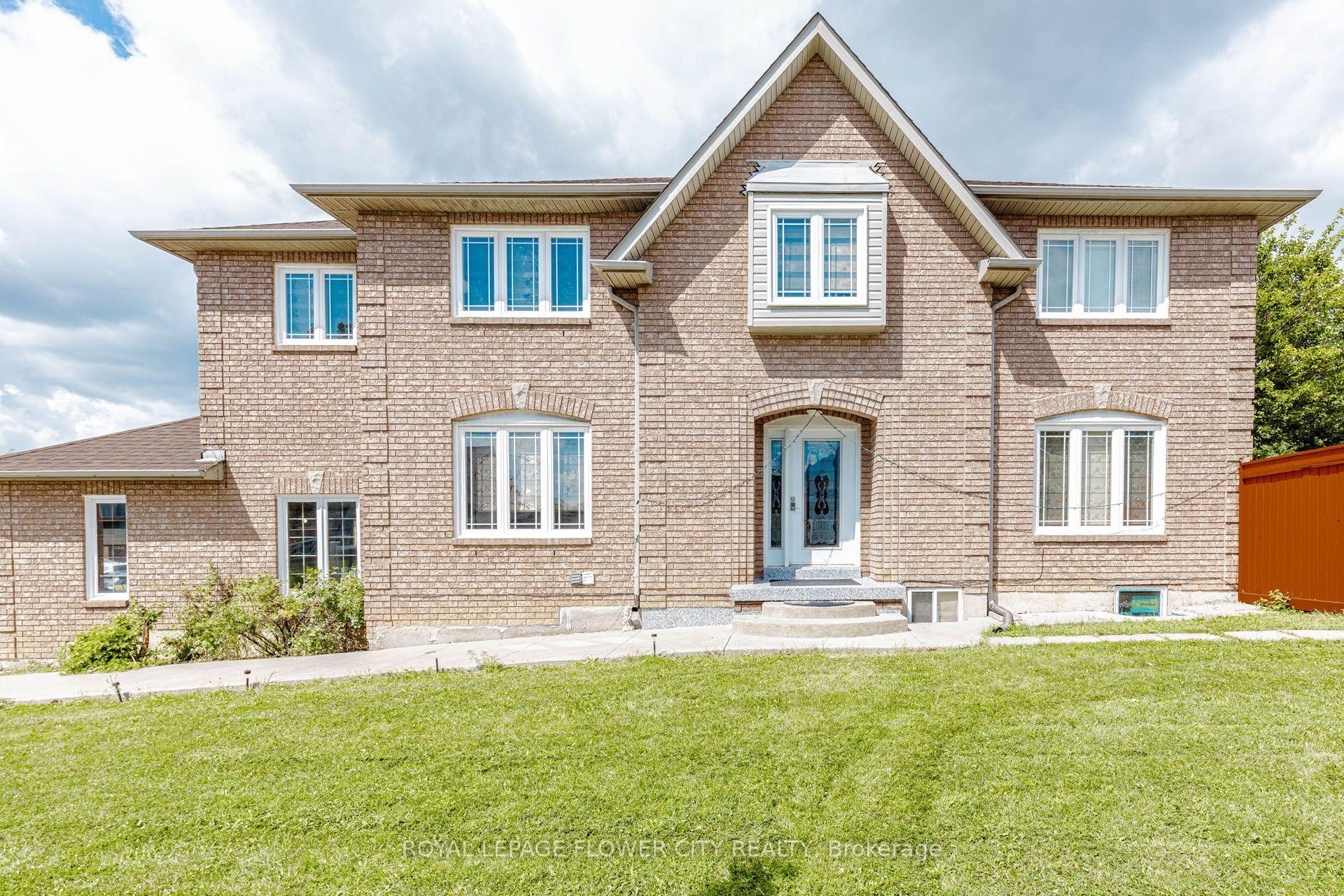 14 Canarvan Court, Brampton — Detached for sale, photo 1