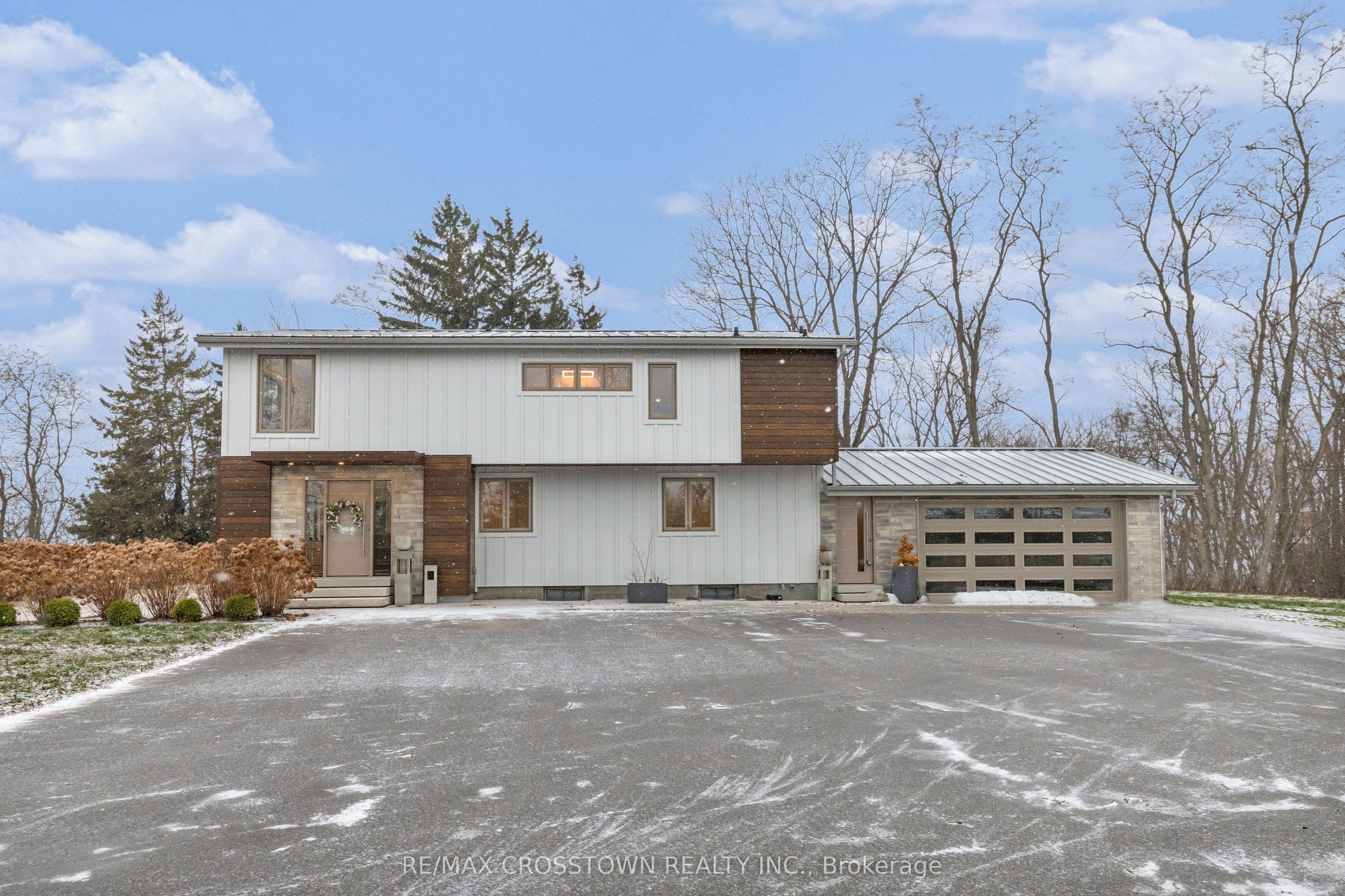 434 Front Road — photo 1