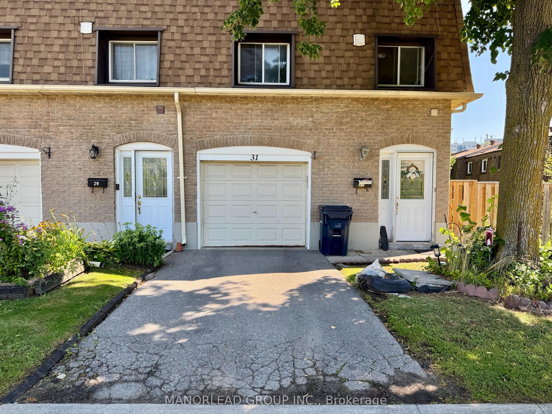 121 L'Amoreaux Drive 31 #31, Toronto — Condo Town for sale, photo 1