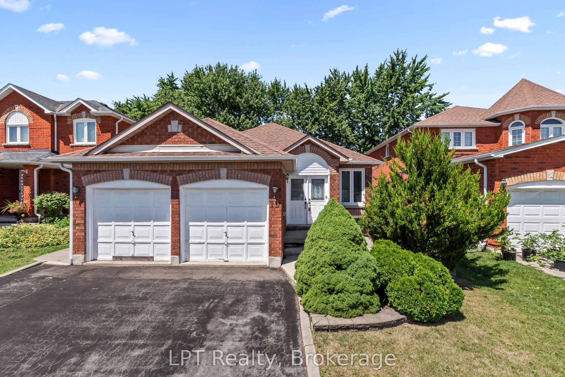 15 Esposito Drive, Caledon — Detached for sale, photo 1