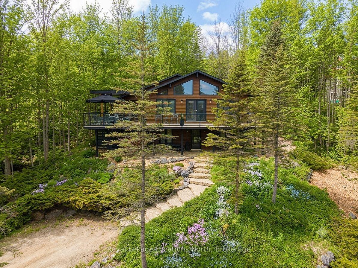 112 Amik Court — photo 1