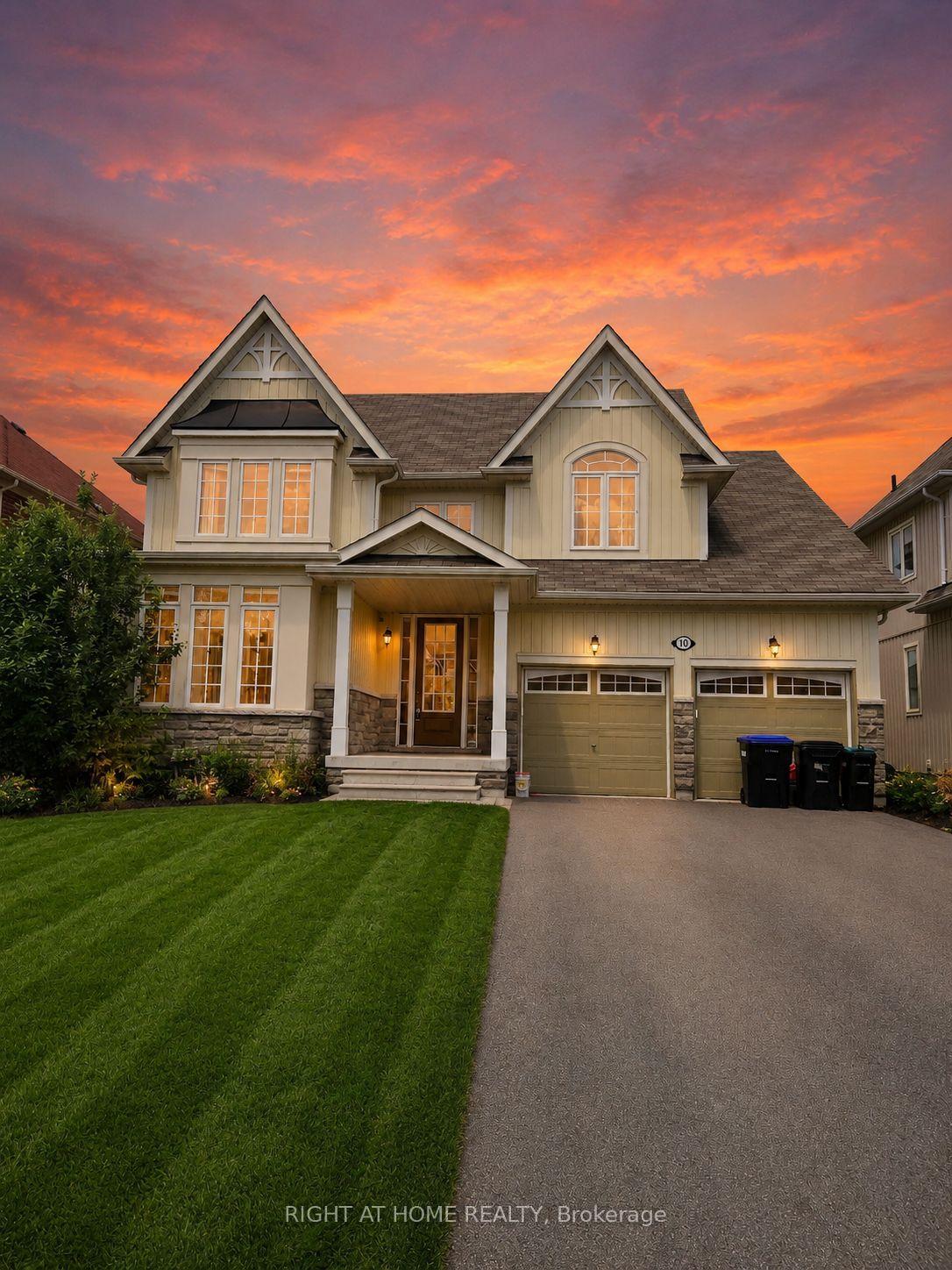 10 Collier Crescent — photo 1