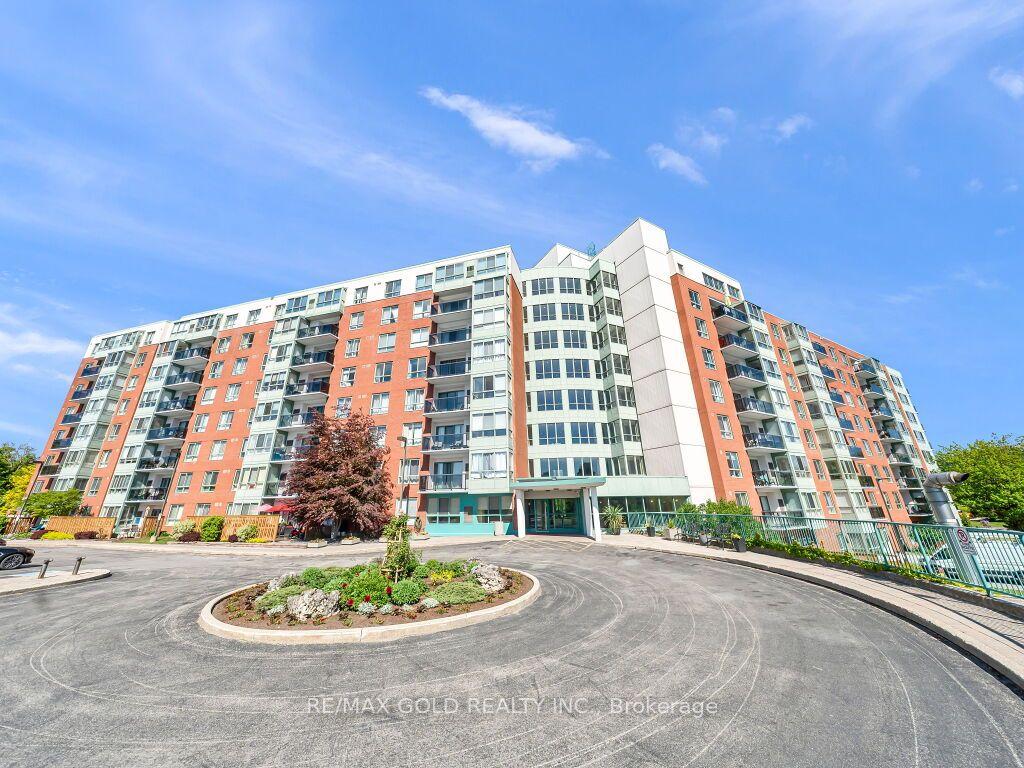 30 Blue Springs Drive 611 #611 — photo 1